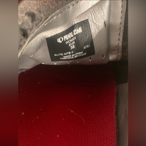 Pearl Izumi cycling spin shoes - Picture 3 of 8